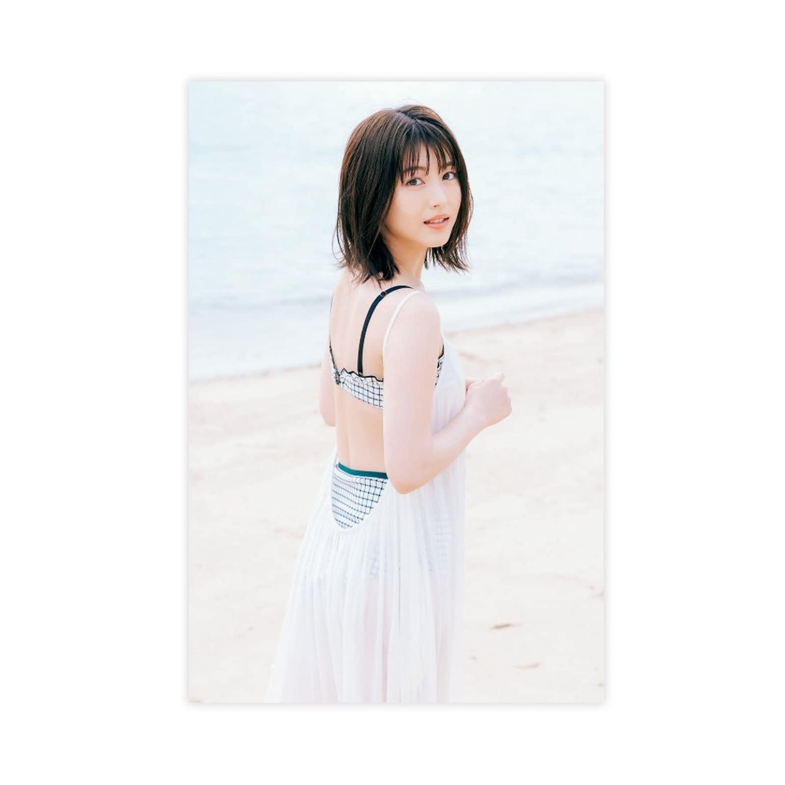 Amazon.co.jp: 浜辺美波_最新グラビア含む水着画像__-_マブい女